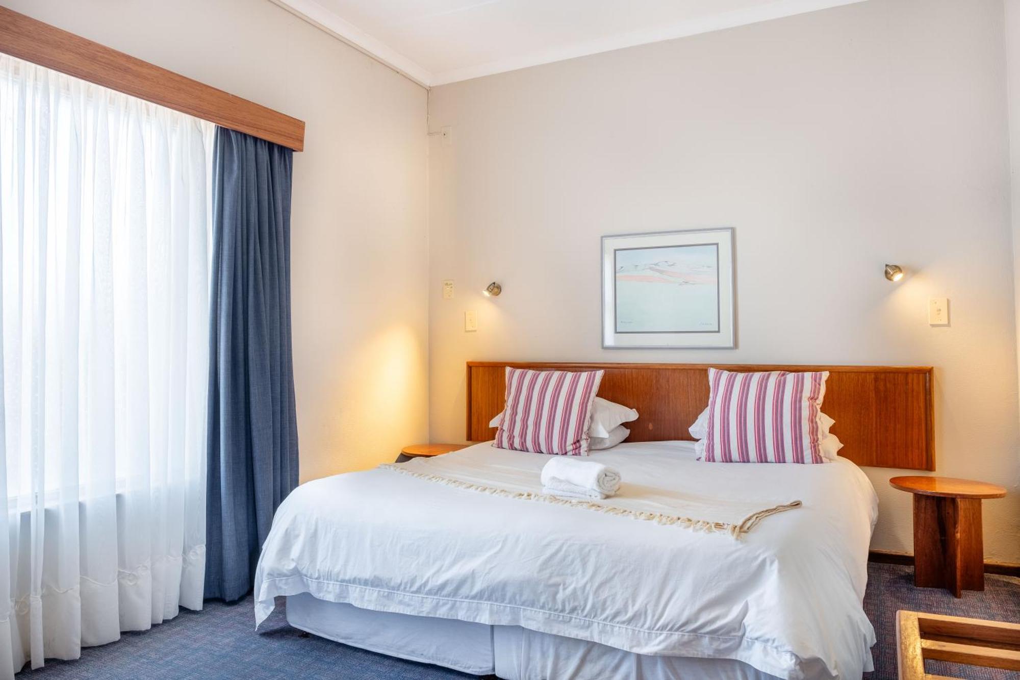 Karoo Country Inn Middelburg  Dış mekan fotoğraf