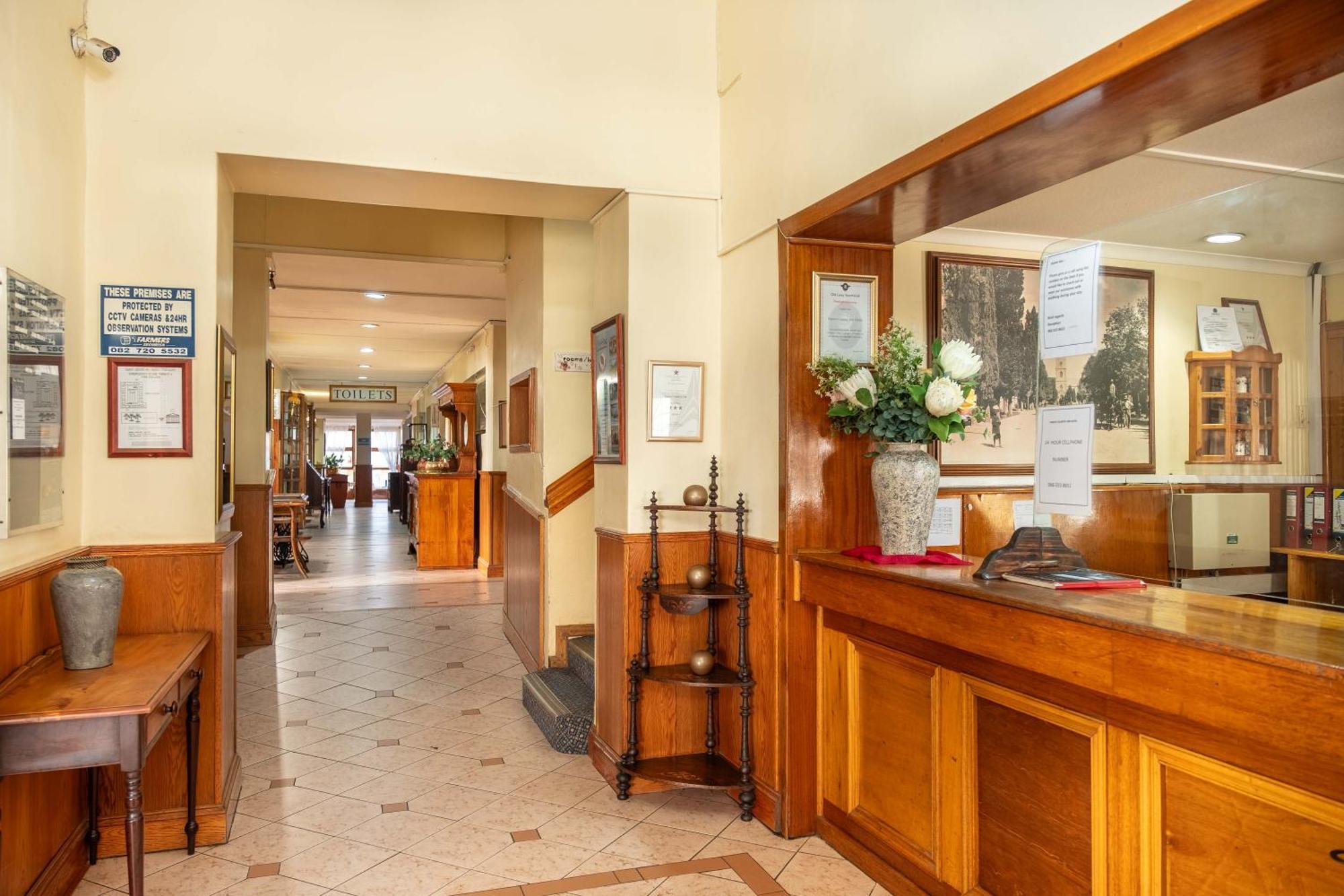 Karoo Country Inn Middelburg  Dış mekan fotoğraf