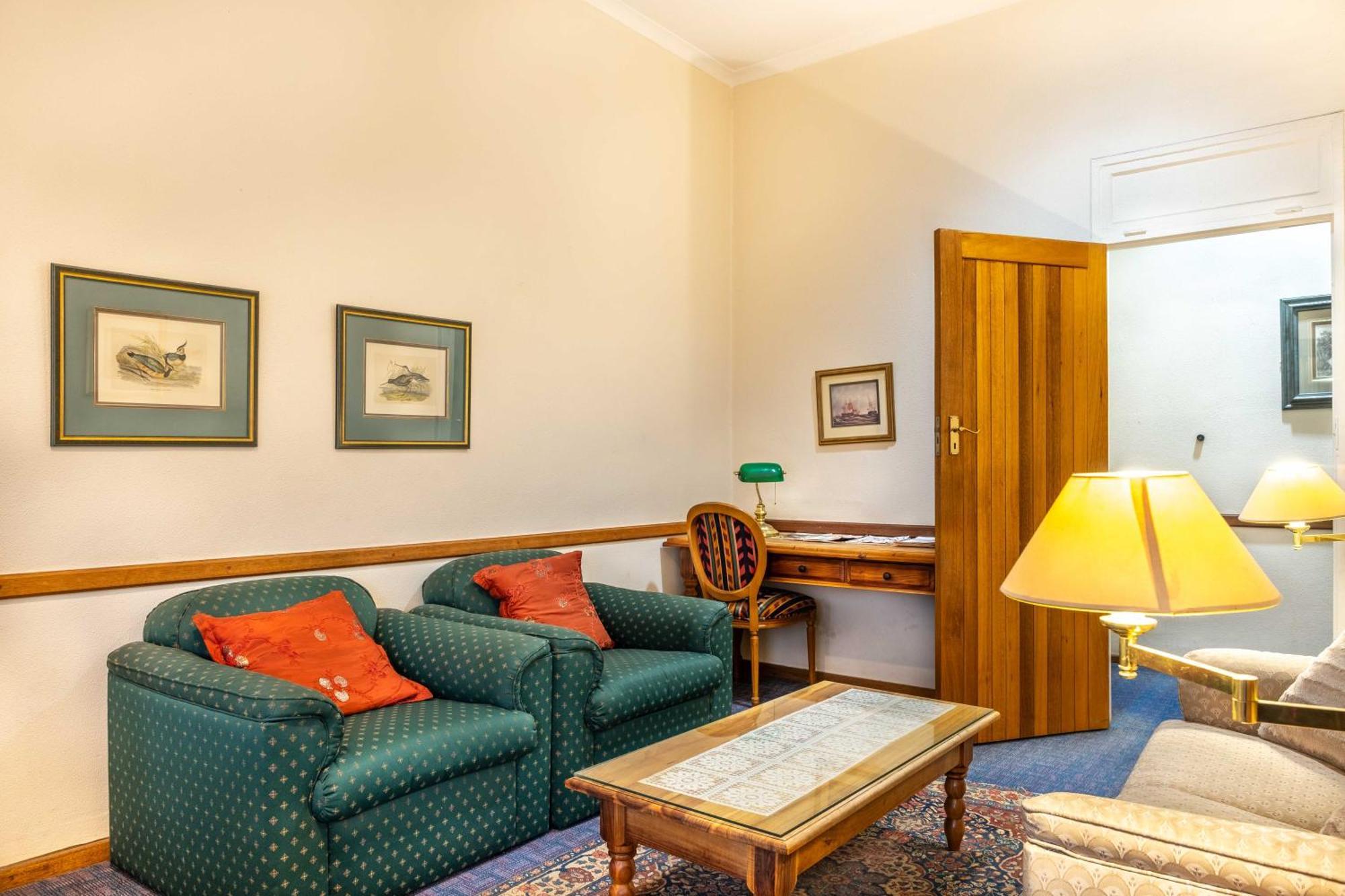 Karoo Country Inn Middelburg  Dış mekan fotoğraf